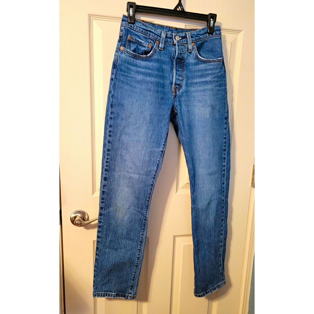 Levi's Women's 501 Original Straight Leg Jeans W26 L30 Medium Indigo